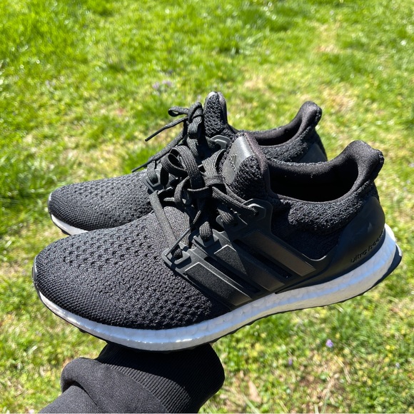 Adidas Ultraboost - Picture 3 of 14
